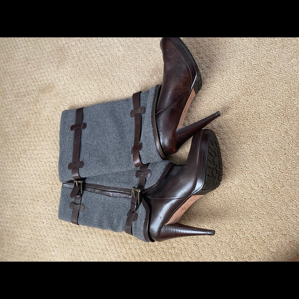 Boots - Picture 3 of 8